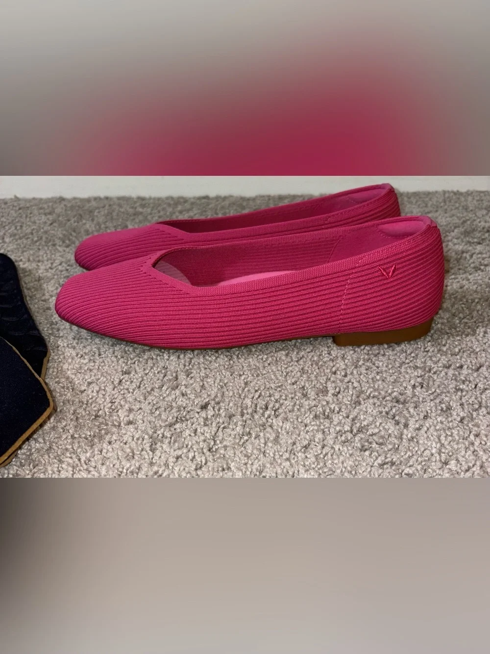 Vivaia Square-Toe Margot ribbed V-Cut Flats Pink size 41.5 US(10)